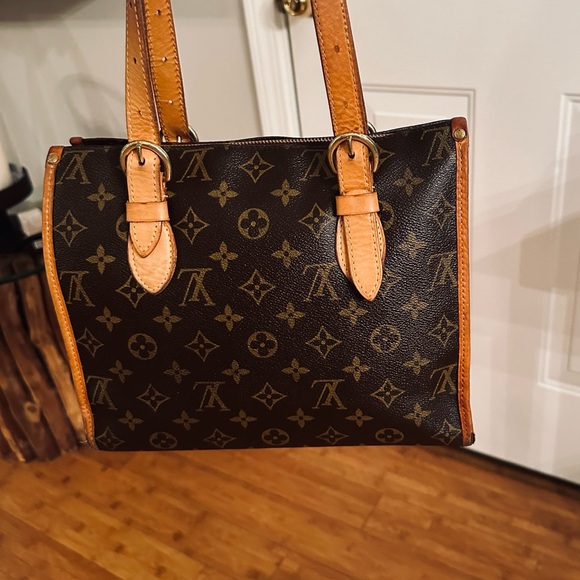 Louis Vuitton Popincourt Haut Tote Bag - Picture 6 of 16